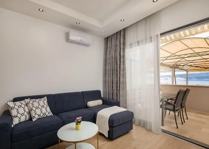 Apartament Tomas *