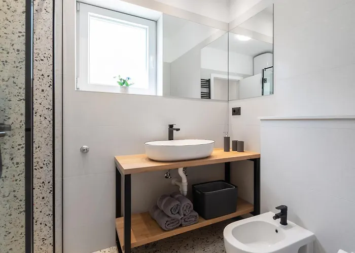 Tomas Apartament *