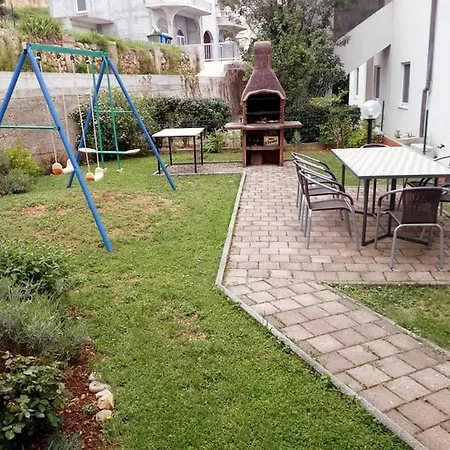 Tomas Appartamento Omiš